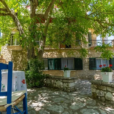 Casa de Férias Two Traditional Houses In Lefkada *